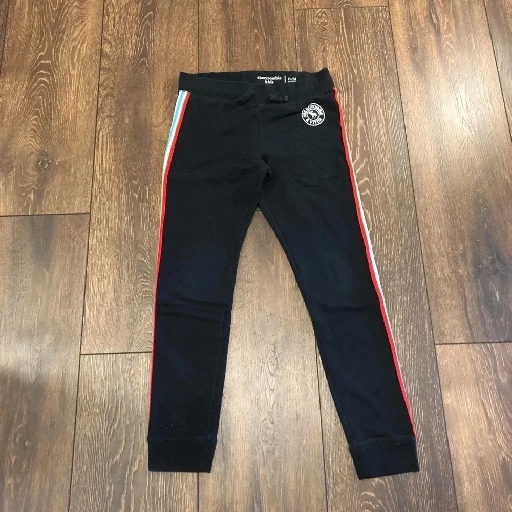 Abercrombie & Fitch girls joggers